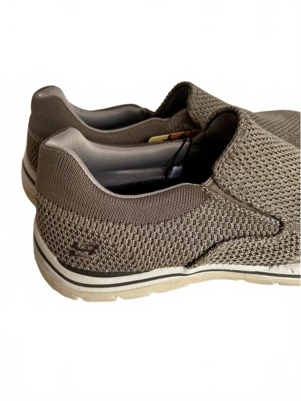 Skechers Expected Gomel Taupe Grey Slip On Men's Size 8 NWT
